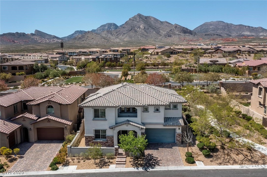Properties 3 257 Elder View Drive