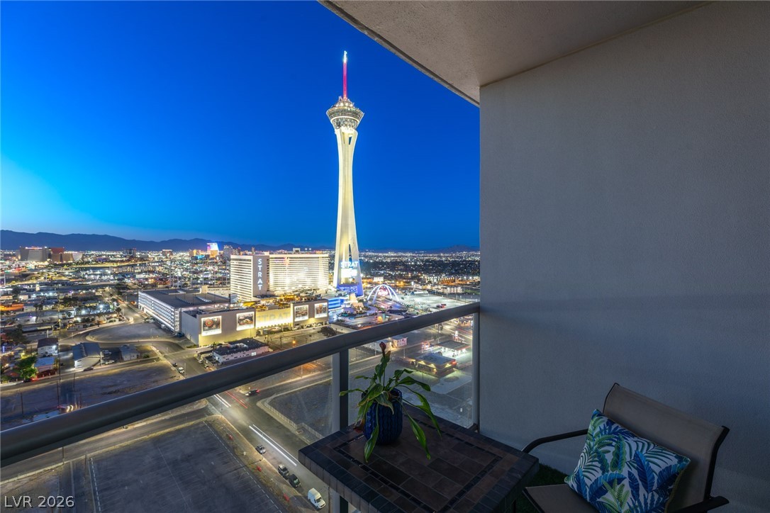 200 W Sahara Avenue 2311