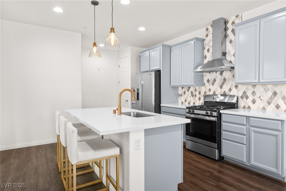 Properties 2 11689 Bearpaw Meadow Avenue