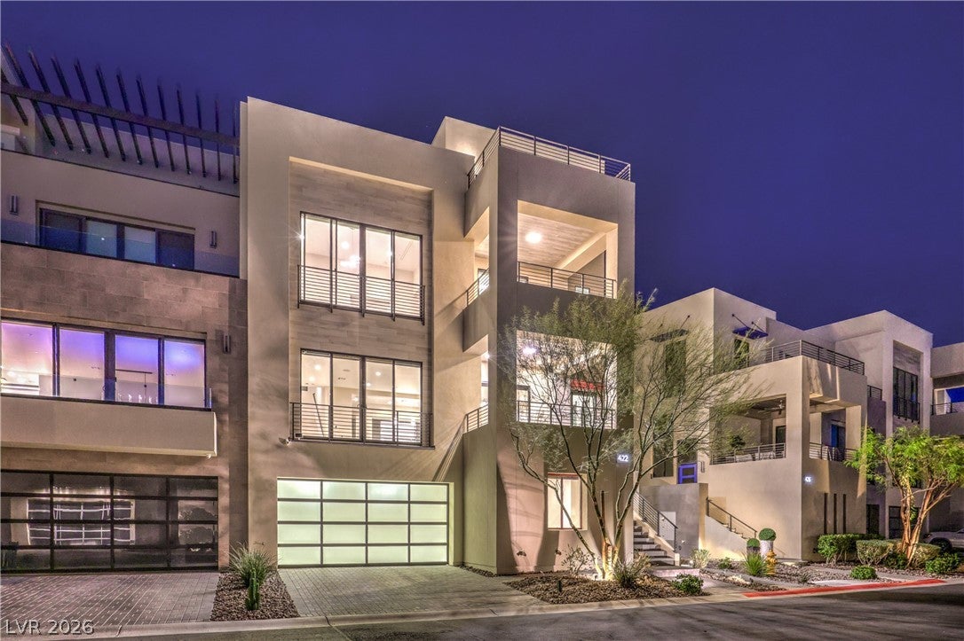 422 Tranquil Peak Court