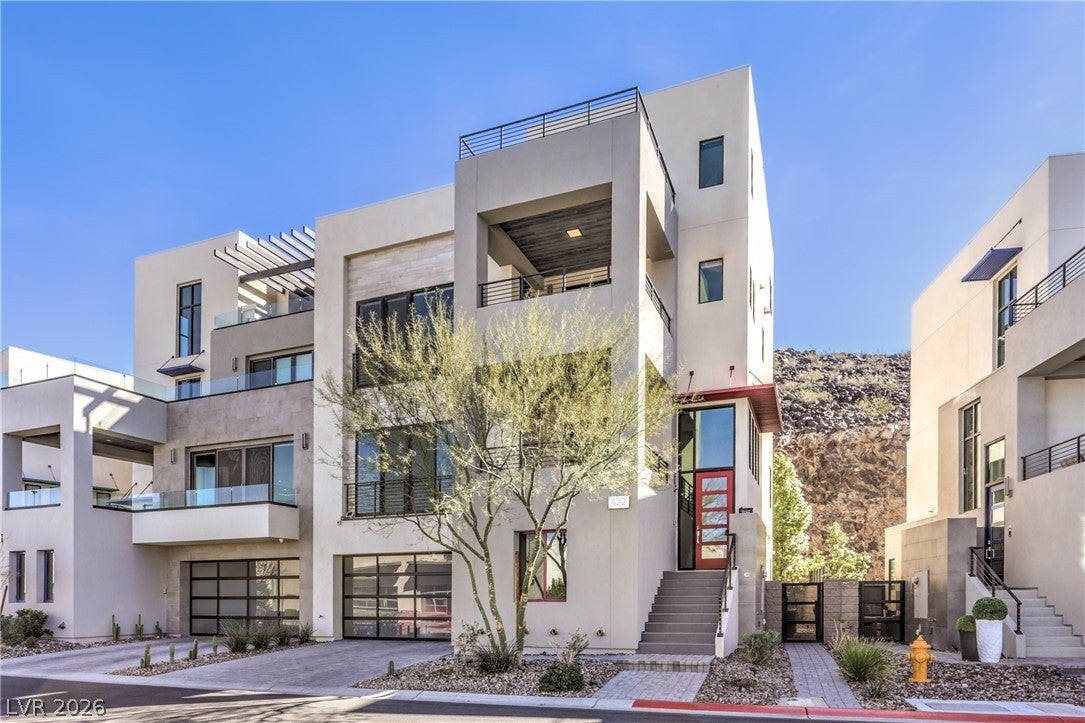 422 Tranquil Peak Court