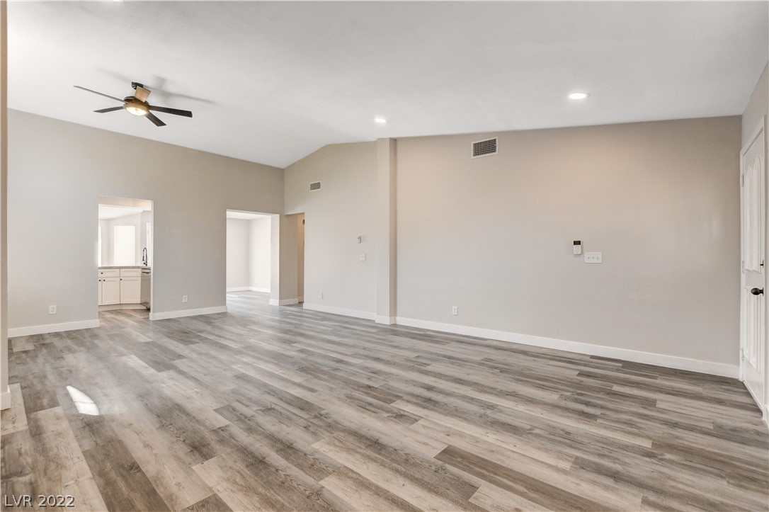 Photo 9 of 50 of 1445 Hawkwood Road house