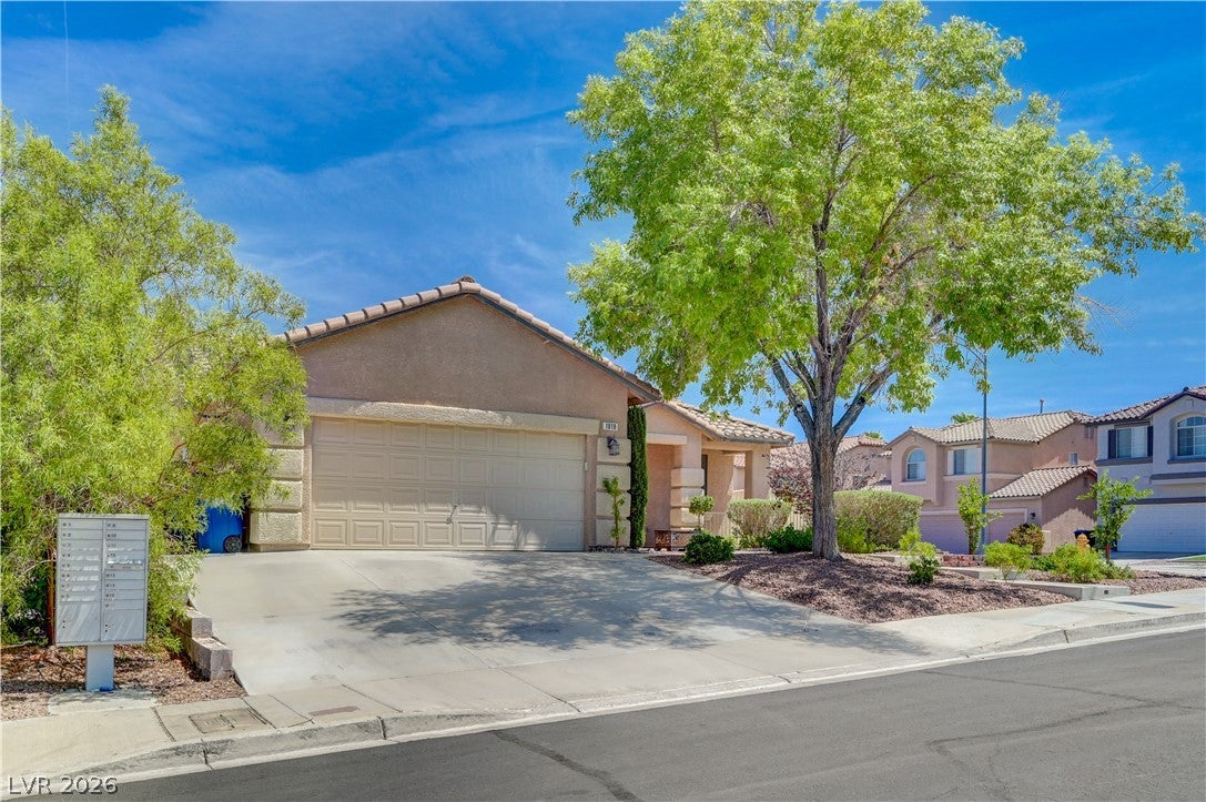 1018 Snow Bunting Court