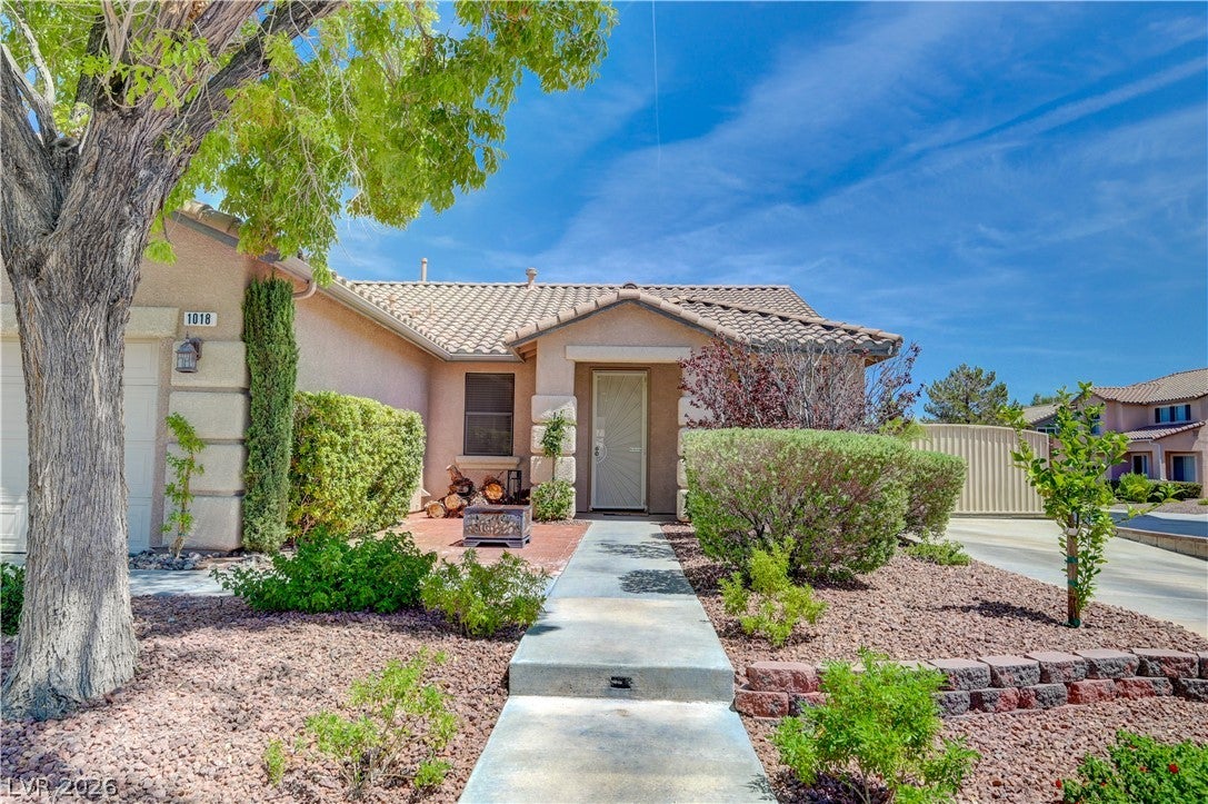 1018 Snow Bunting Court