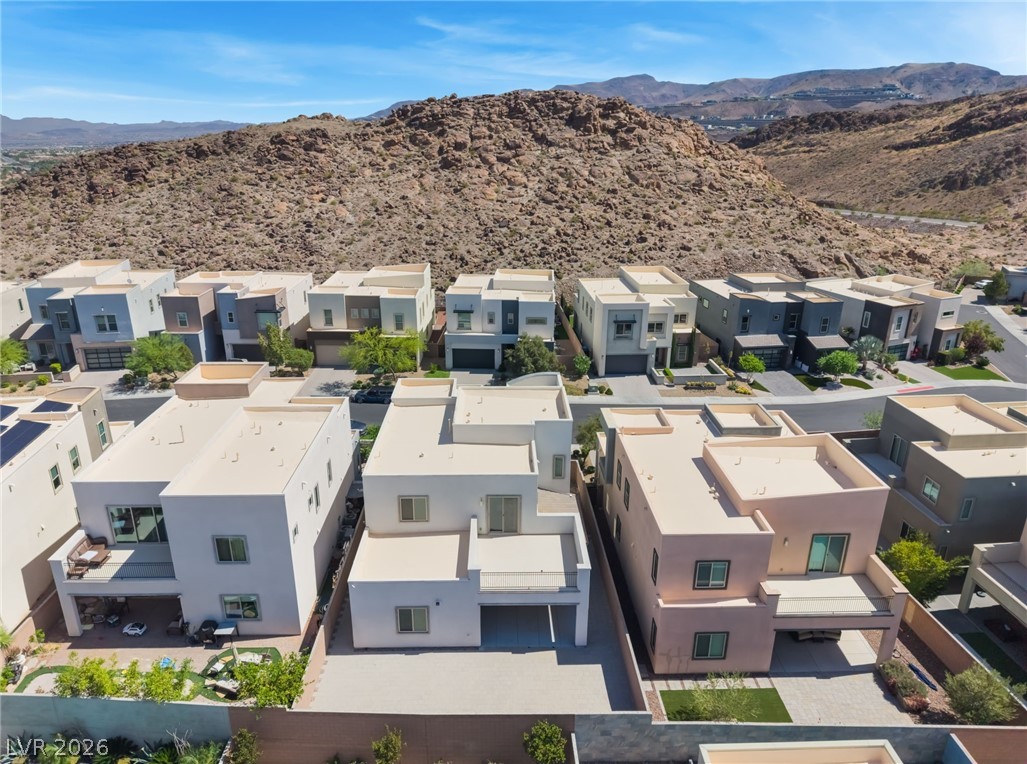 813 Horizon Canyon Drive