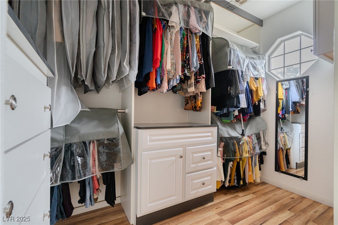 Las Vegas, Nevada 89118, United States, 2 Bedrooms Bedrooms, ,2 BathroomsBathrooms,Residential,Active,170129