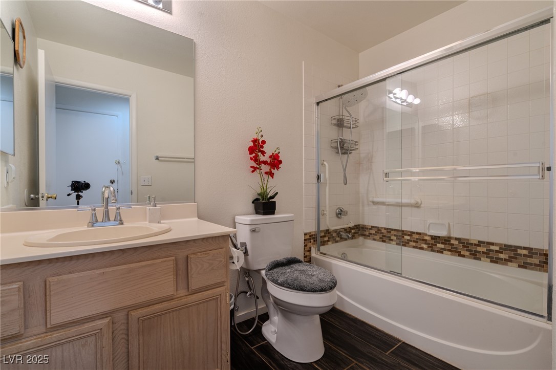 Las Vegas, Nevada 89118, United States, 2 Bedrooms Bedrooms, ,2 BathroomsBathrooms,Residential,Active,170129