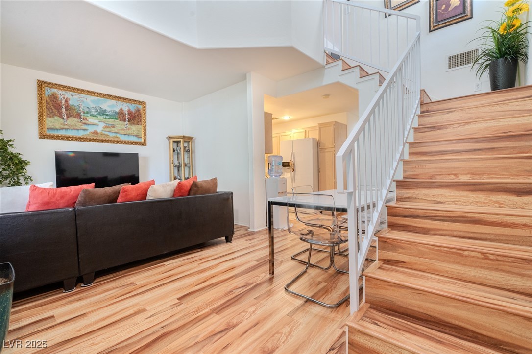 Las Vegas, Nevada 89118, United States, 2 Bedrooms Bedrooms, ,2 BathroomsBathrooms,Residential,Active,170129