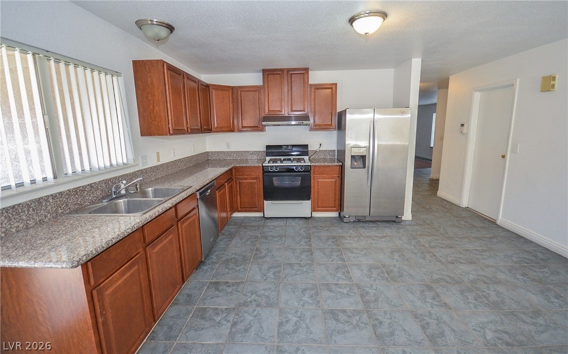 6772 Carrera Drive