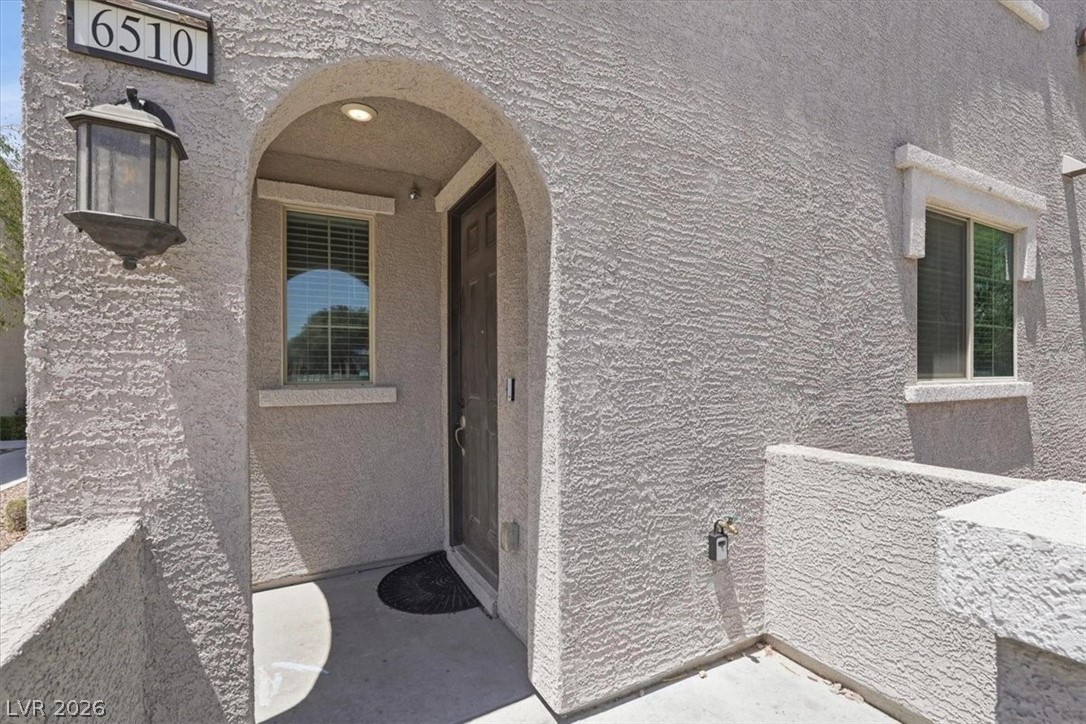 6510 Silver Estates Street