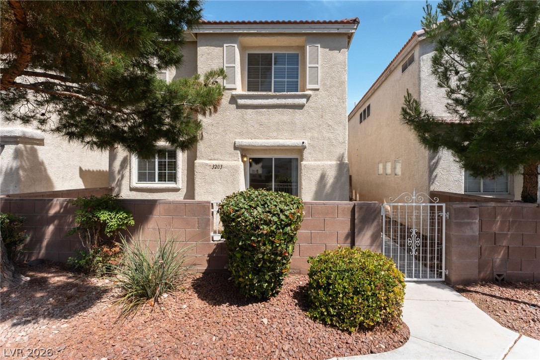 3203 Sunrise Cove Avenue