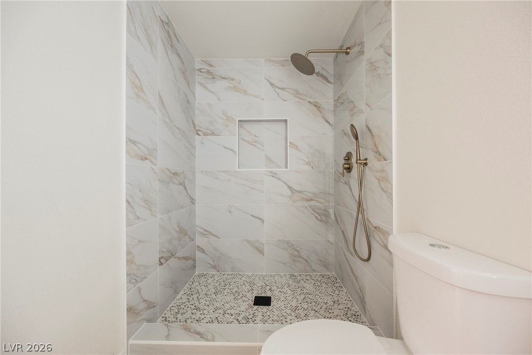 8555 W Russell Road 1104