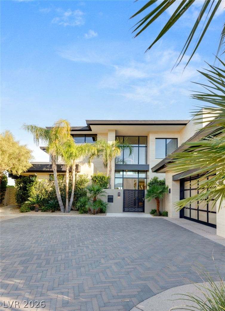 4954 Summit Overlook Drive