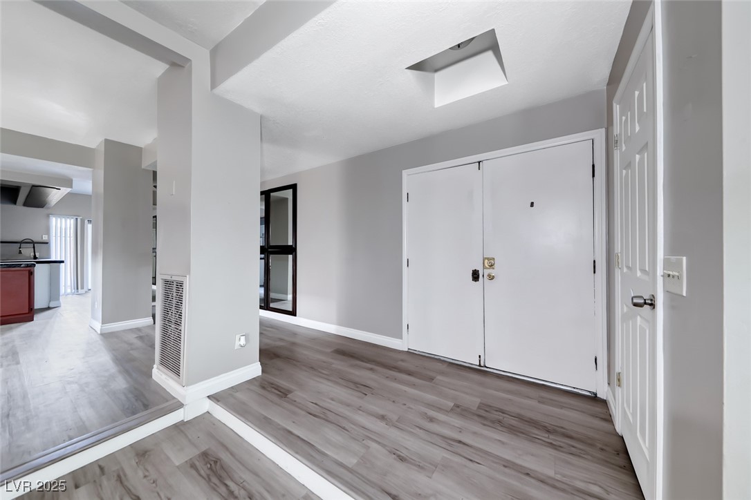 1409 E St Louis Avenue A