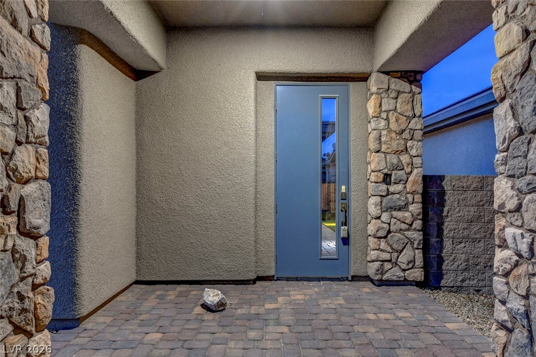 Properties 4 64 Reflection Cove Drive