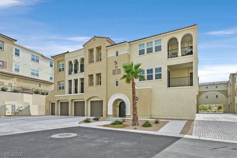 Condo For Rent - 2555 Hampton Road #11203<br/> Henderson, NV 89052
