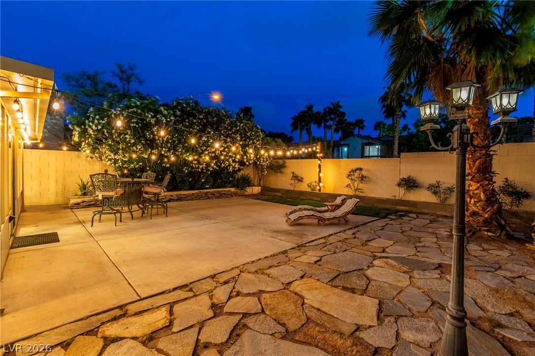 2457 Swan Lane