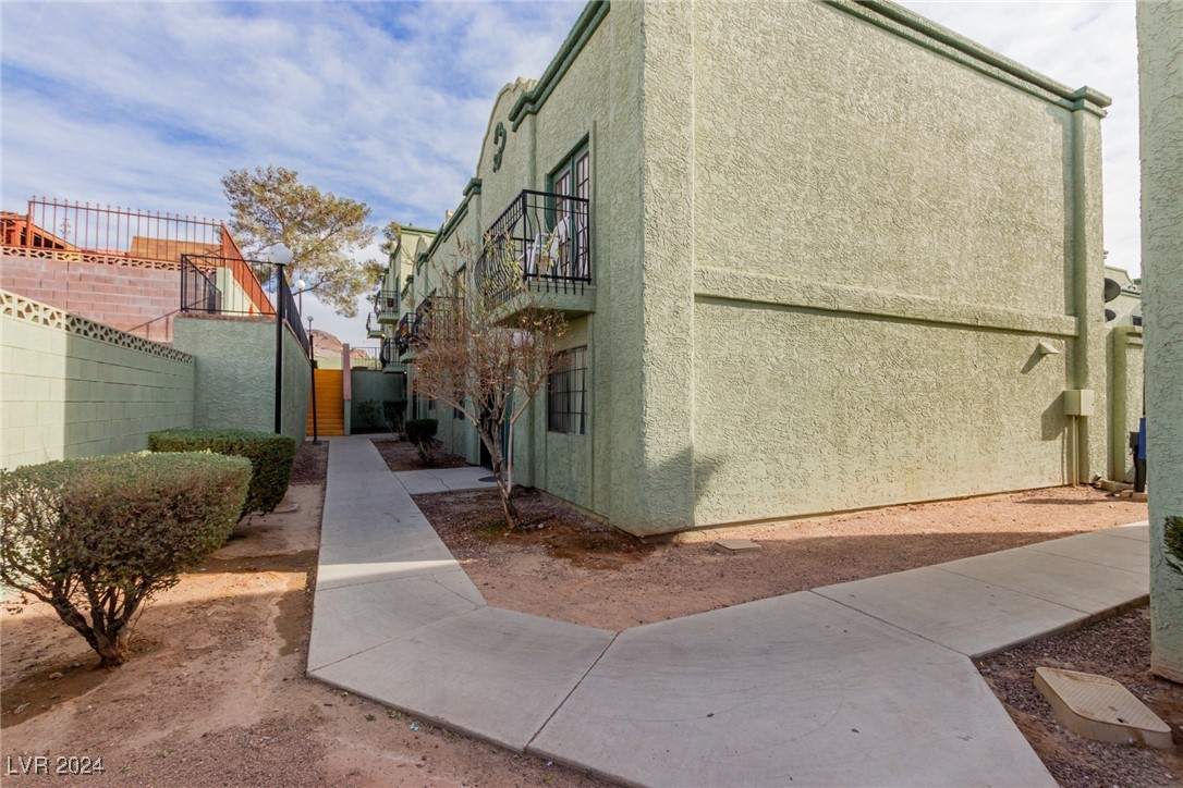 7078 Burcot Avenue #B15, Las Vegas, Nevada image 17