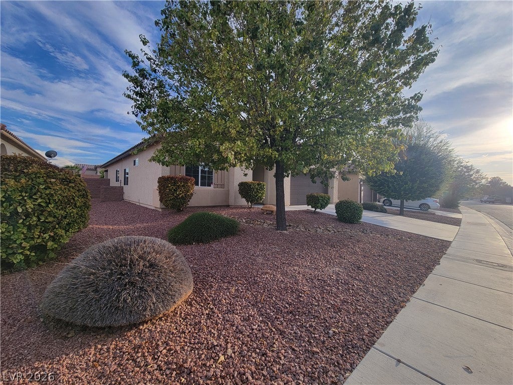 5071 E Monte Penne Way