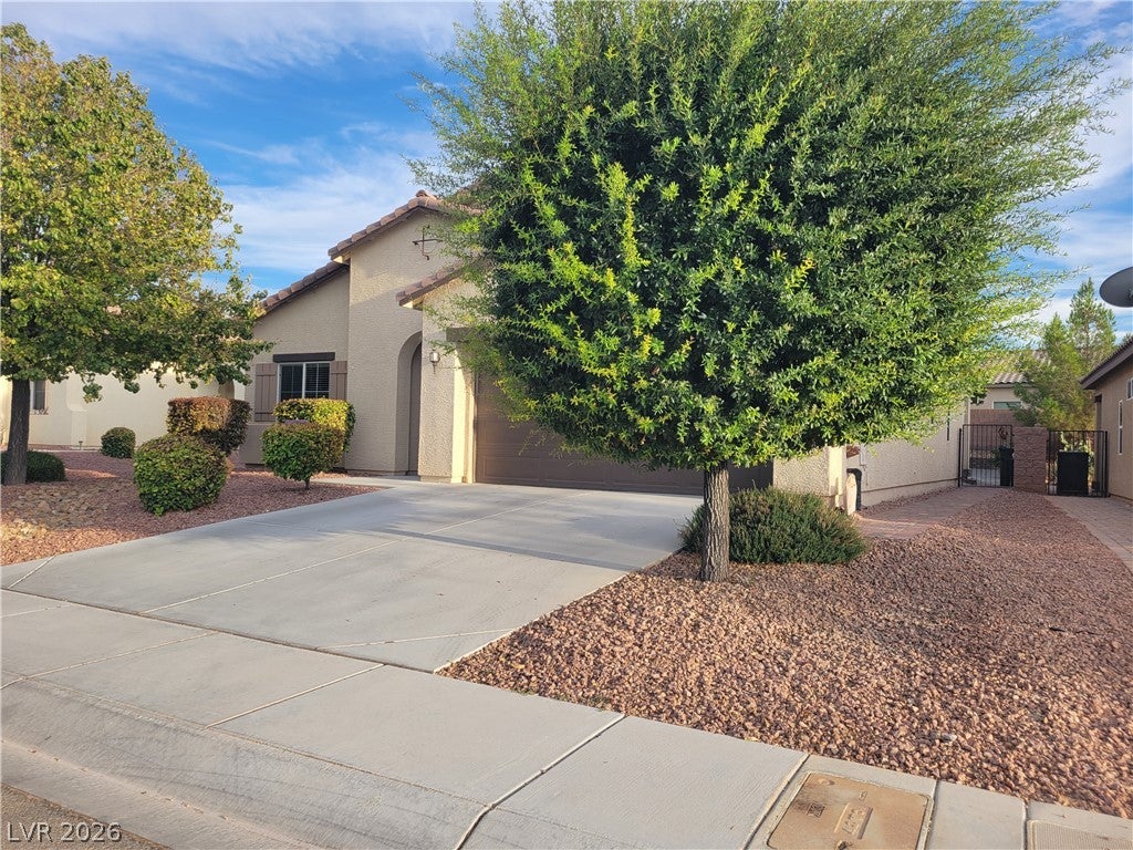 5071 E Monte Penne Way