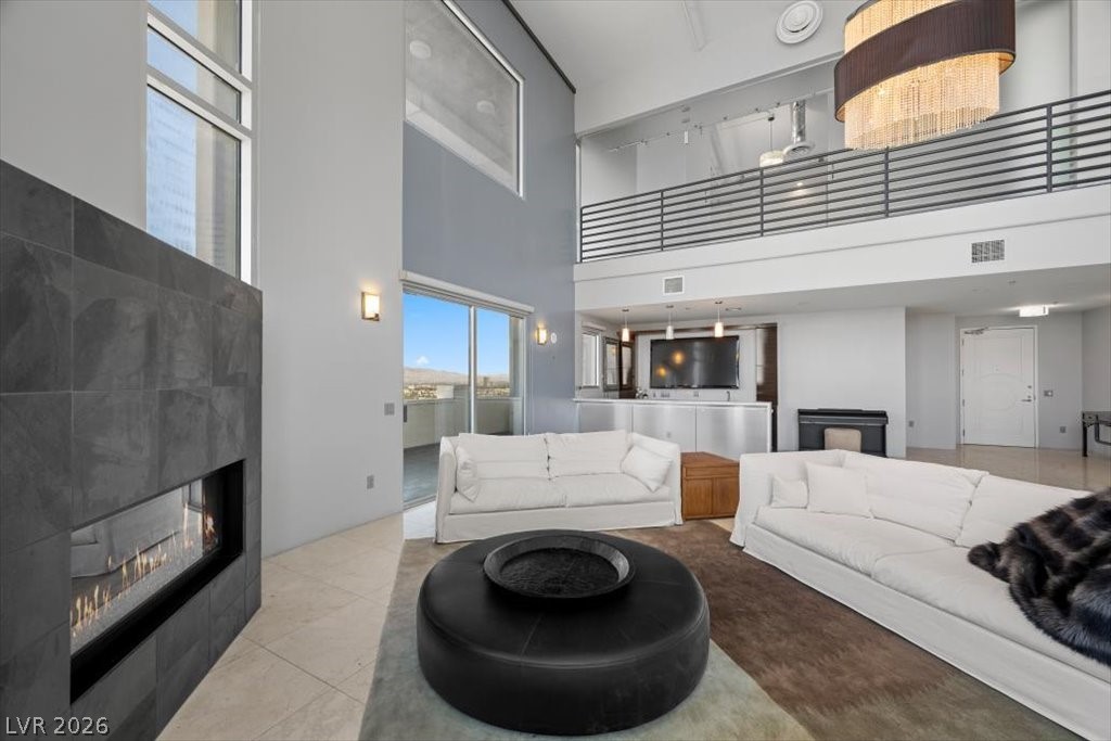 900 Las Vegas Boulevard 1507 & 1508