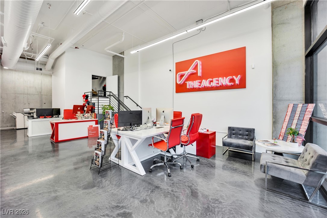 353 E Bonneville Avenue 185