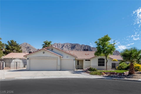 Homes For Sale - 6249 Seagirt Circle<br/> Las Vegas, NV 89110