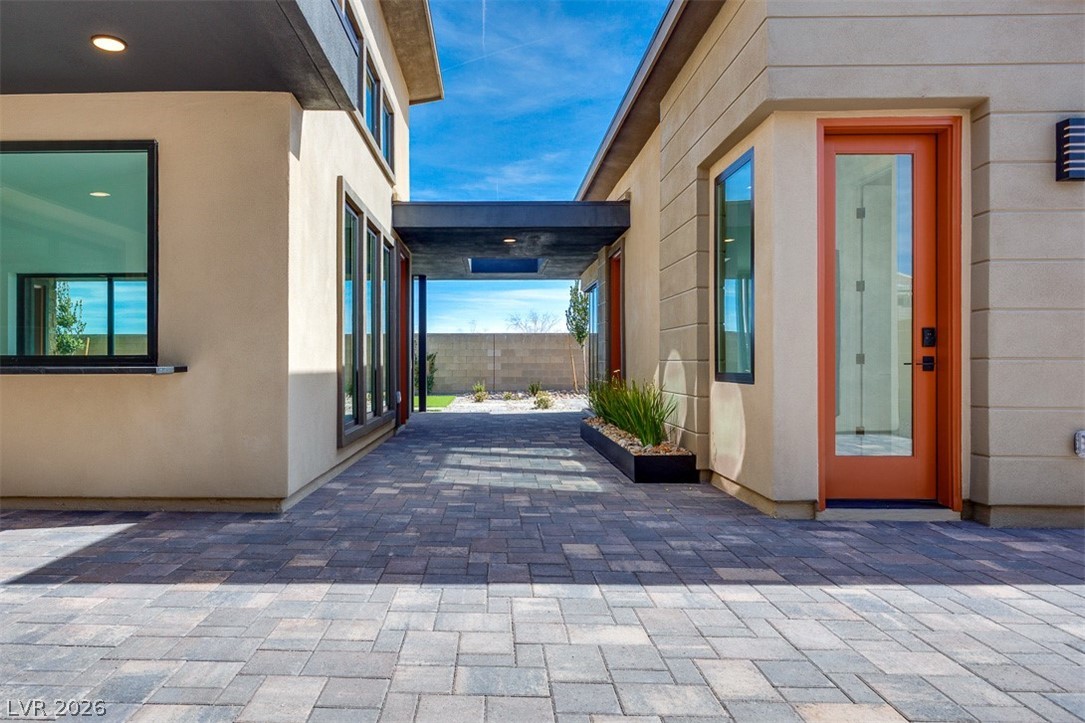 137 Tiller Point Street