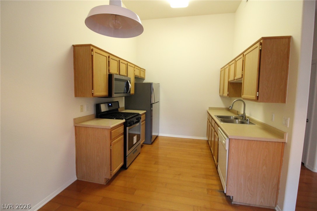 700 Carnegie Street 2924