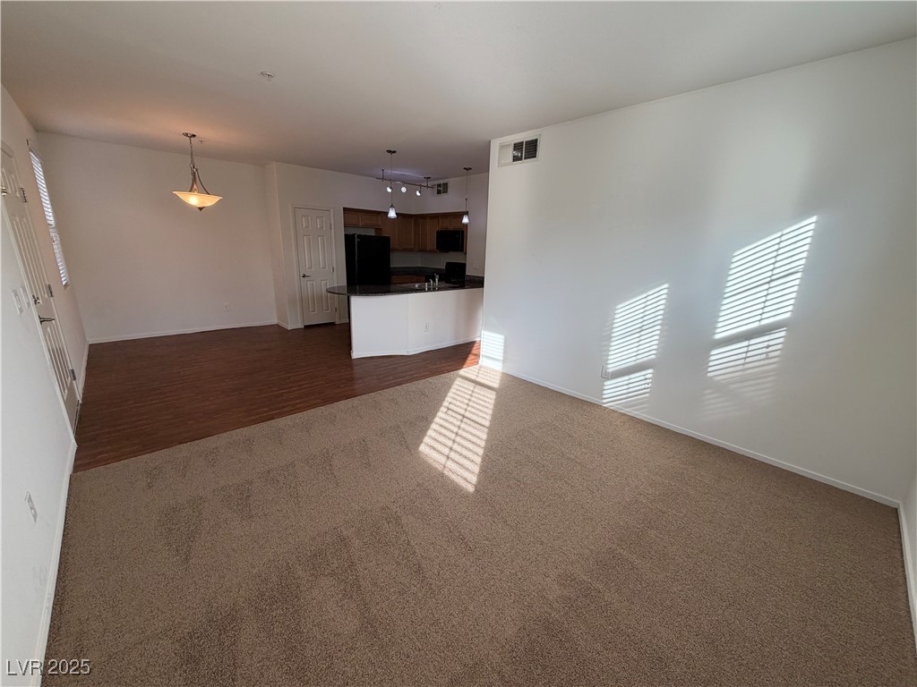 50 Aura De Blanco Street 5203