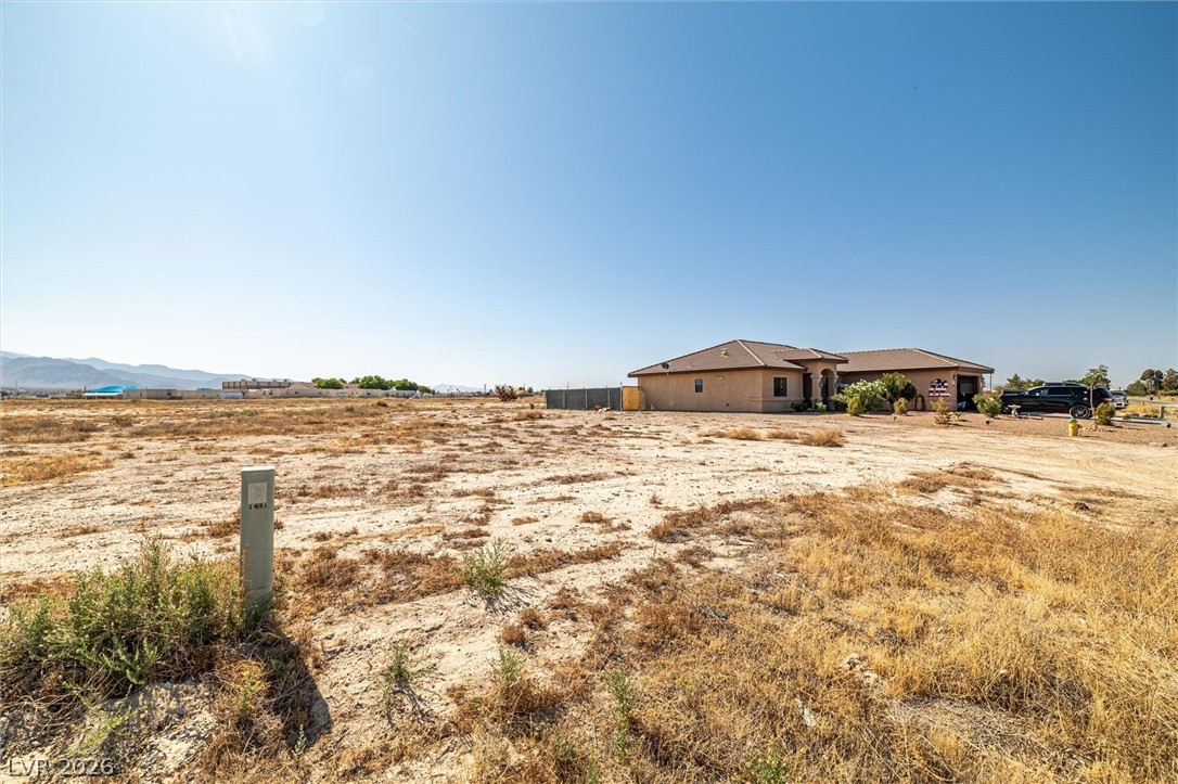 1611 S Enchanted Mesa Street