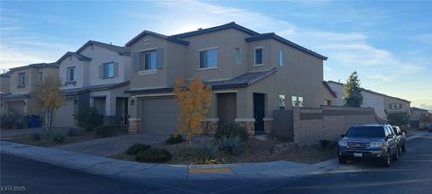 Photo of 2711 Lindsey Springs Street, Las Vegas, NV 89142 (MLS # 2741323)