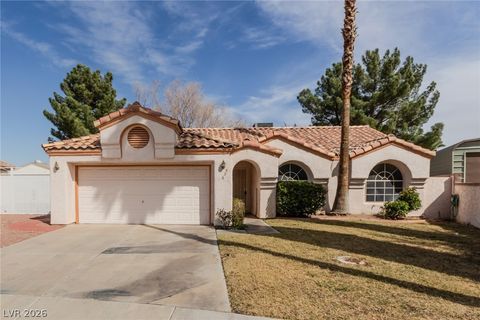 Photo of 936 Chaps Circle, Henderson, NV 89002 (MLS # 2761152)
