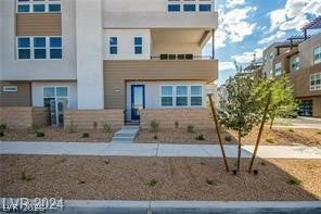 2484 Indigo Mountain Street