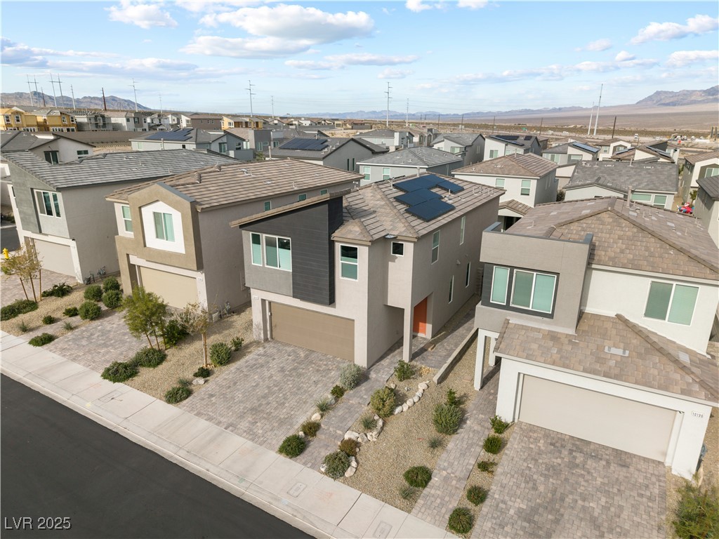 10202 Handline Chute Street