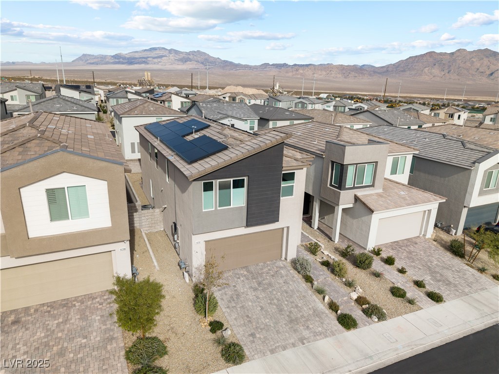 10202 Handline Chute Street