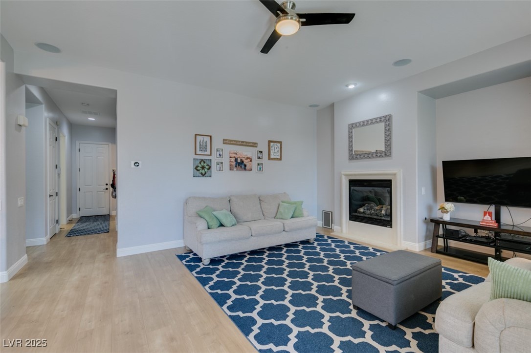 7256 Bugler Swan Way, North Las Vegas, Nevada image 21