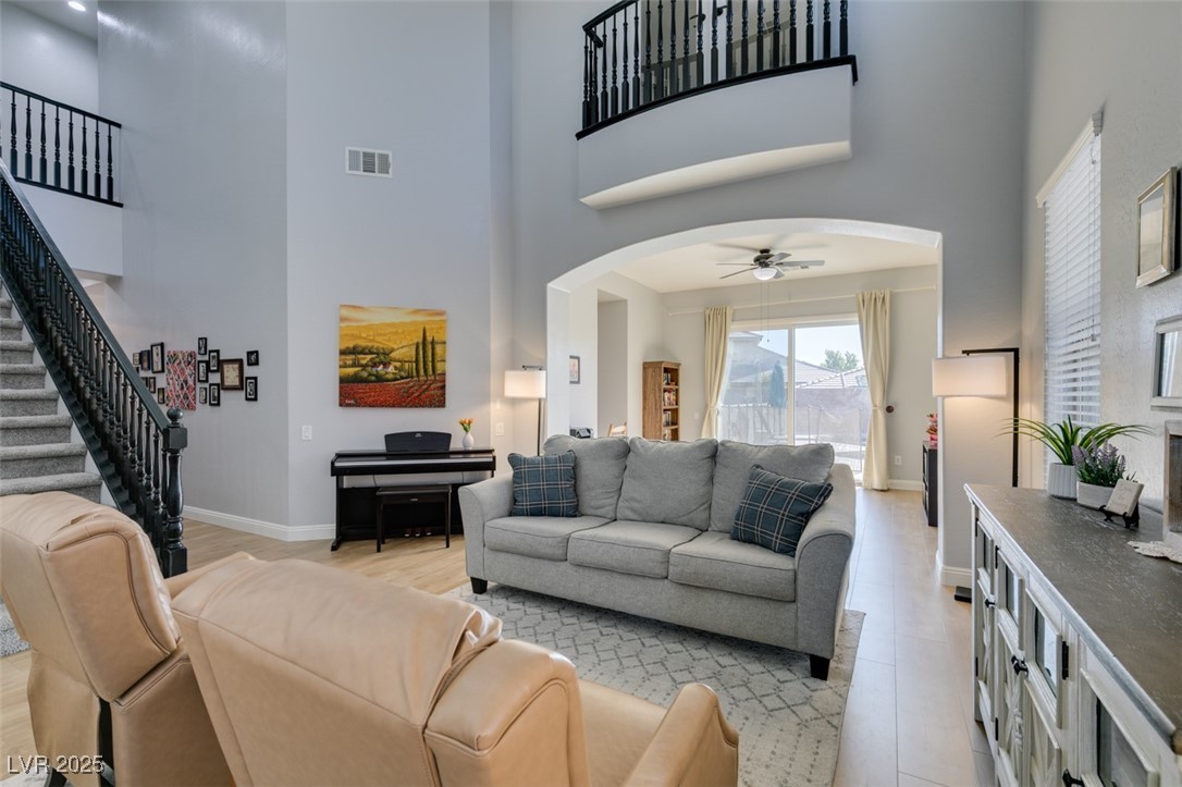 7256 Bugler Swan Way, North Las Vegas, Nevada image 3
