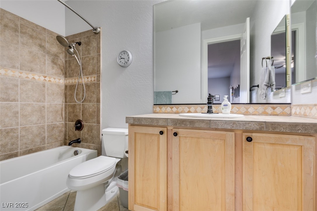 7256 Bugler Swan Way, North Las Vegas, Nevada image 46