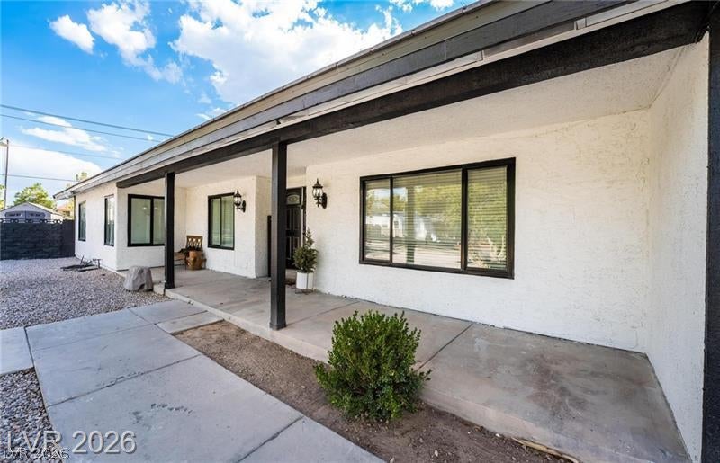 3021 Woods Drive