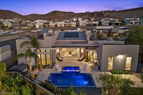 Homes For Sale - 2228 Summit Mesa Lane<br/> Henderson, NV 89052