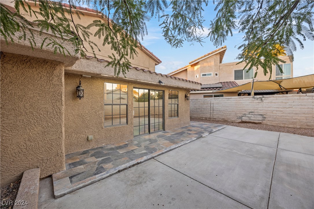 Las Vegas, Nevada 89121, United States, 4 Bedrooms Bedrooms, ,4 BathroomsBathrooms,Residential,Active,31637