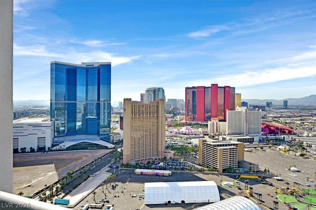 200 W SAHARA Avenue 3702