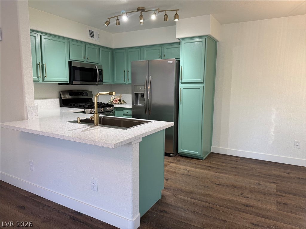 3136 Tarpon Drive 201