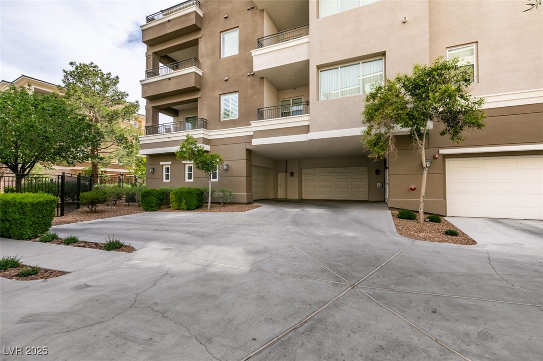 9201 Tesoras Drive #302, Las Vegas, Nevada image 3