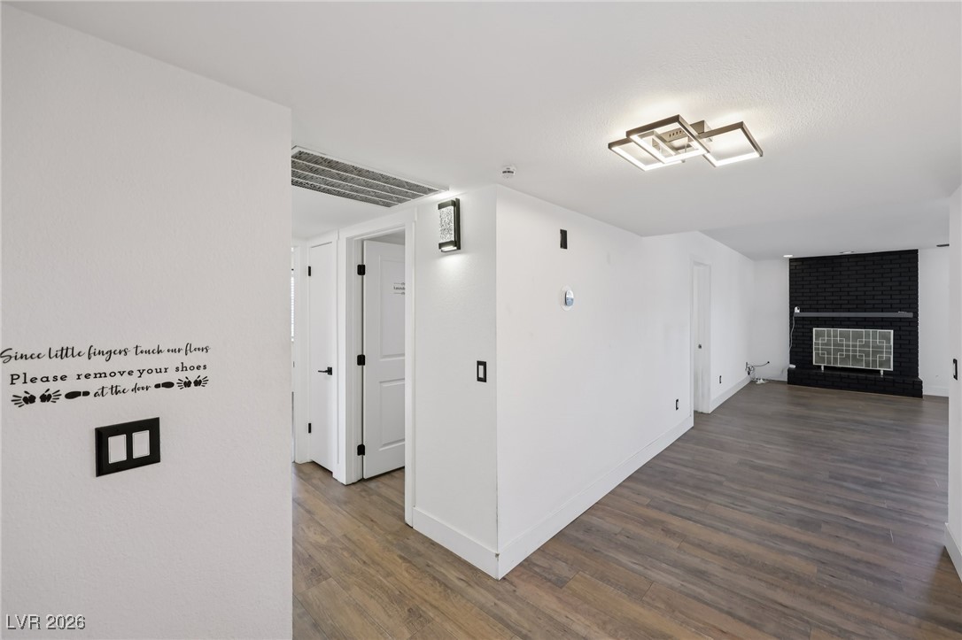 5002 E Hacienda Avenue