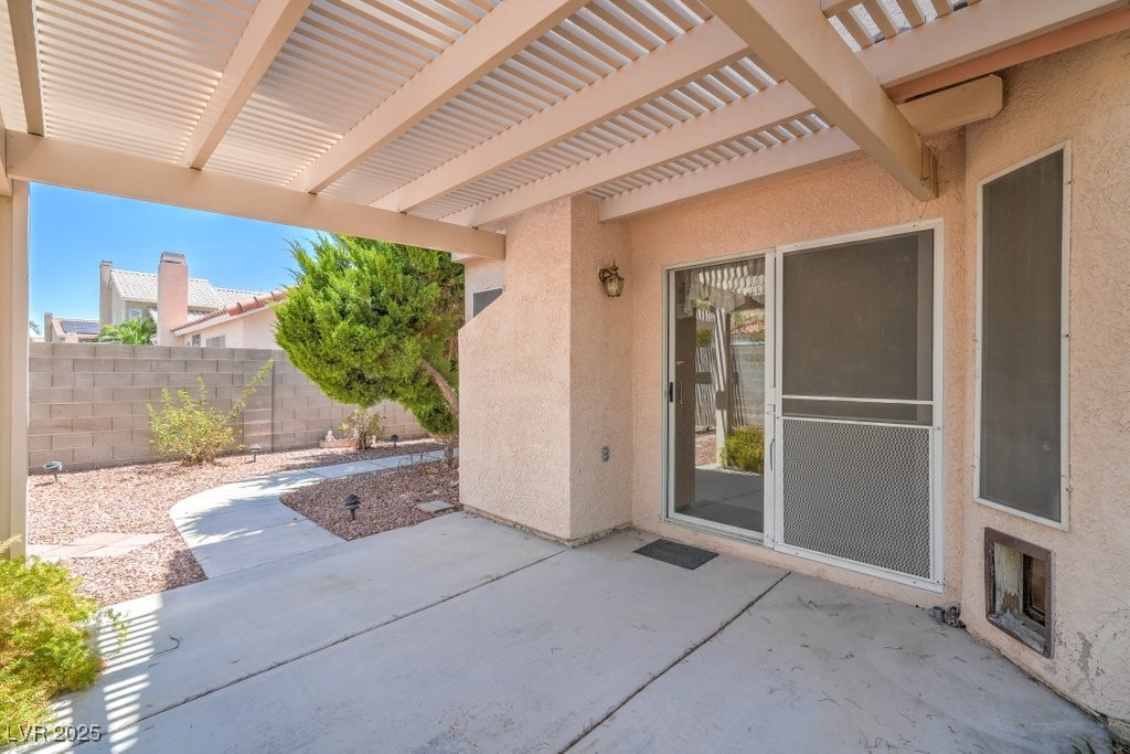 Properties 2 1432 WALSTONE Road