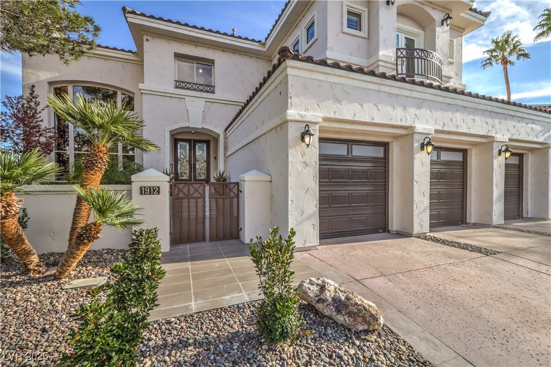 1912 Glenview Drive