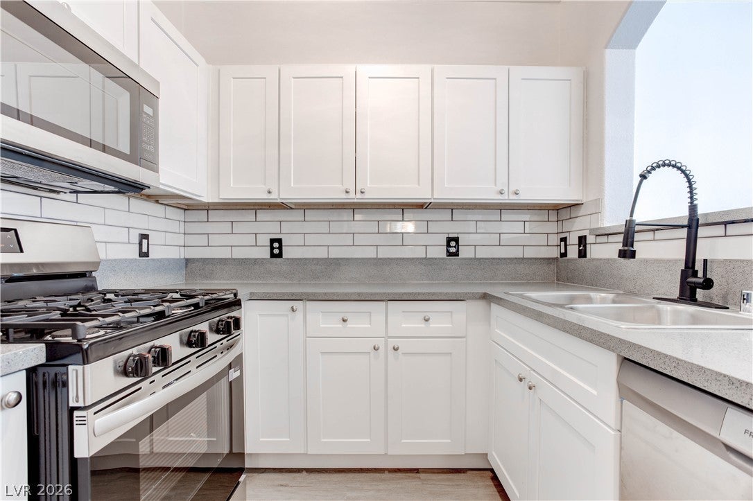 10550 W Alexander Road 2193