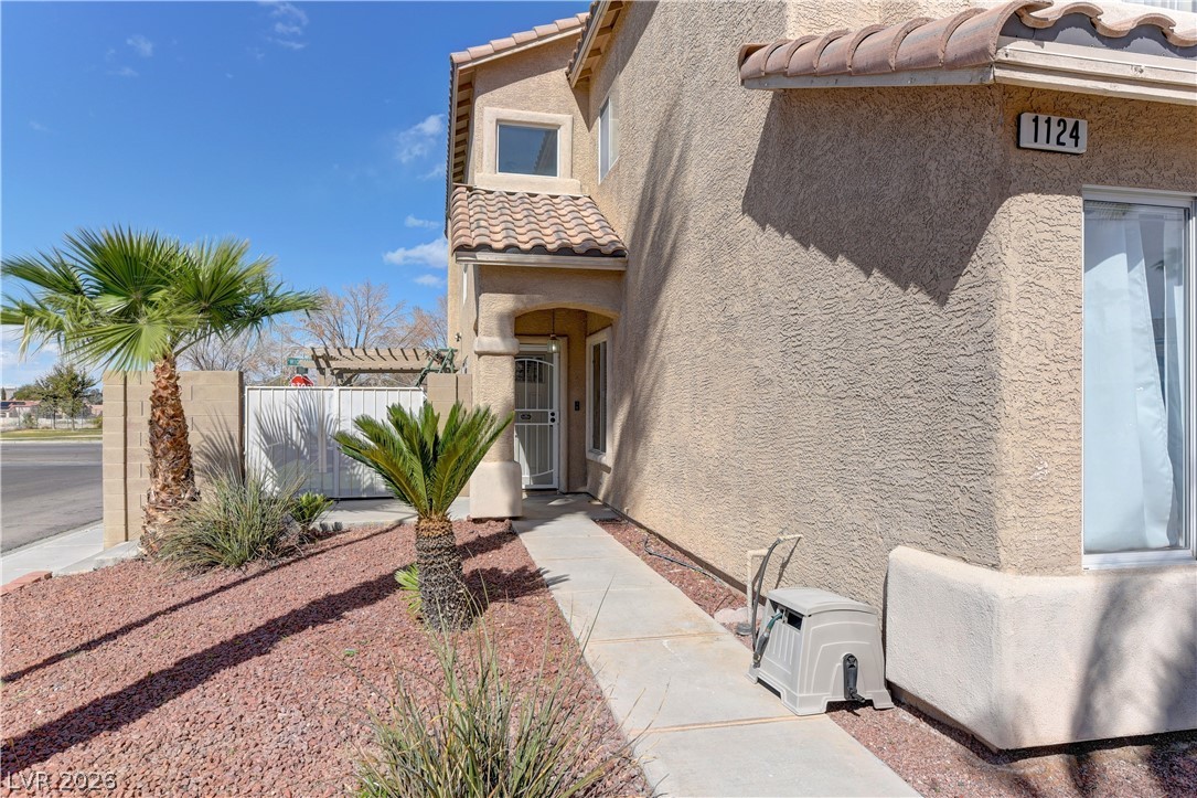 1124 Silver Stone Way